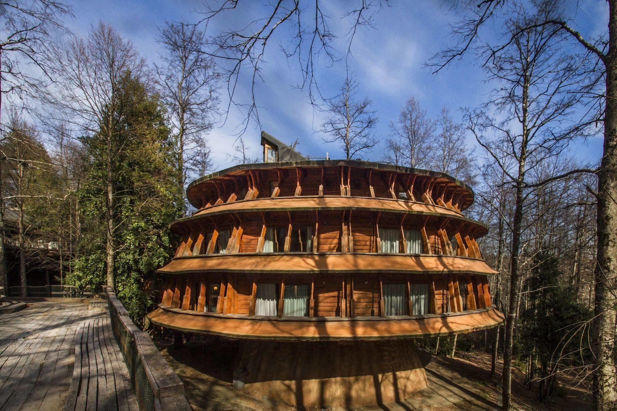 Villa Huilo Huilo Reino Fungi à Puerto Fuy Extérieur photo